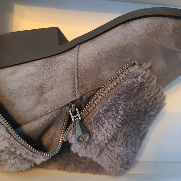 Maurices Grey Regina sherpa foldover ankle bootie - Picture 6 of 10